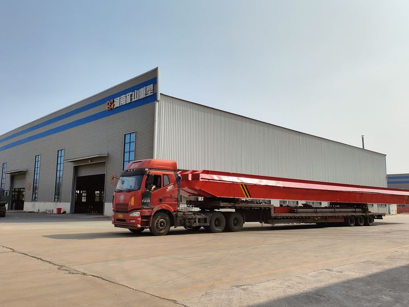 4臺電動單梁起重機(jī)，LD10t-26.53m，發(fā)往浙江交付客戶使用。